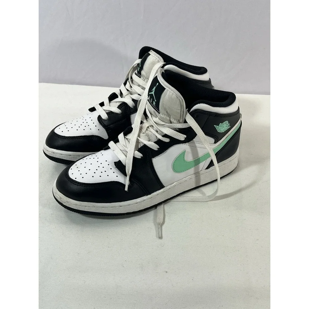 Nike Air Jordan 1 Mid White Green Glow Black DQ8423-103 Size‎ 6